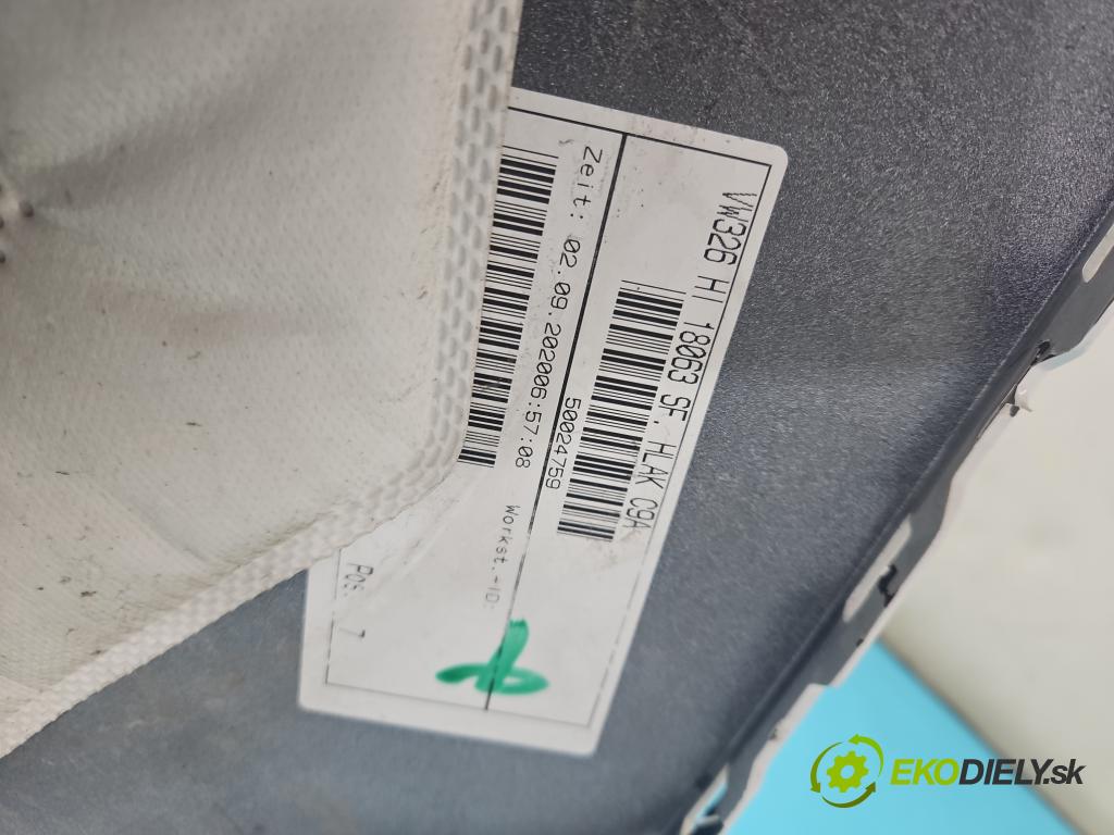 Vw Tiguan II 2016-2024 1.5 TSI 150 HP automatic 110 kW 1498 cm3 5- nárazník zadné  (Kľučka dverí ostatné)