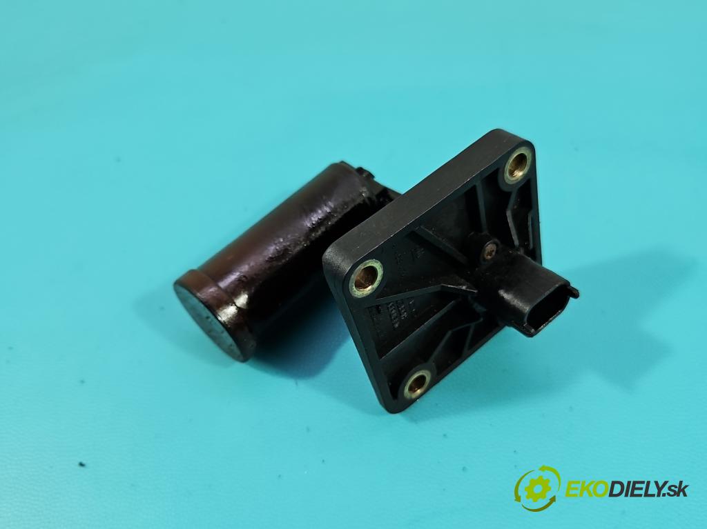 Opel Meriva A 2002-2010 1.6 16V 101 HP manual 74 kW 1598 cm3 5- snímač úroveň: oleja: 24463474 (Snímač)