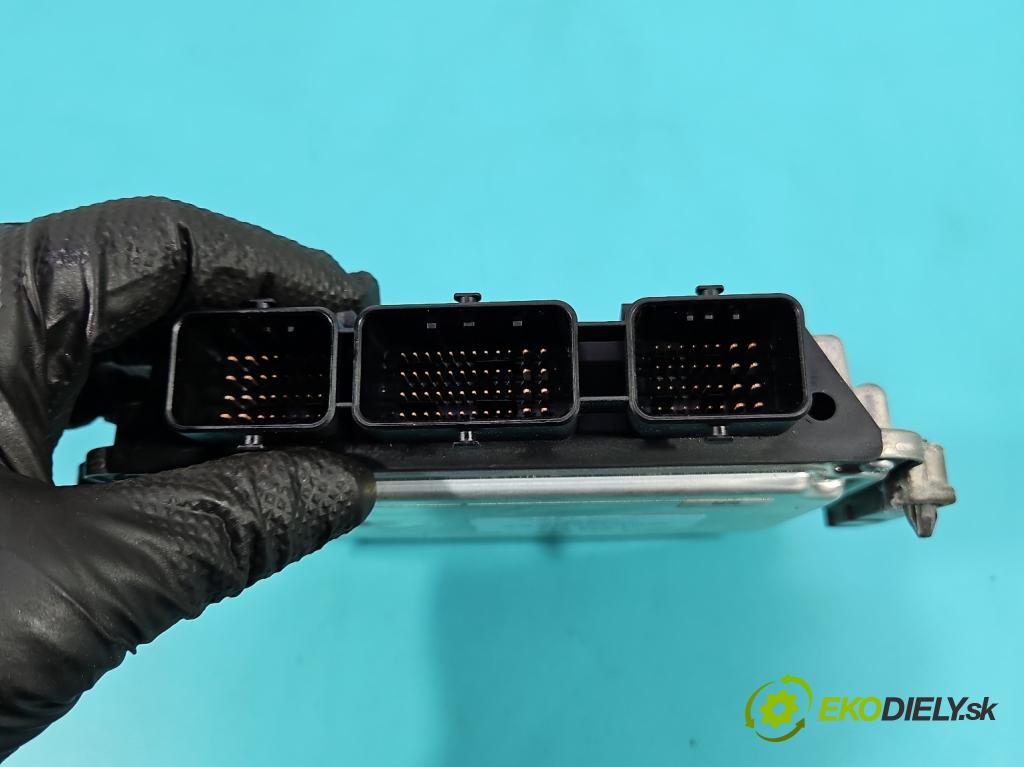 Volvo C30 1.6 hdi 109 HP manual 80 kW 1560 cm3 3- riadiaca jednotka motora 0281011775