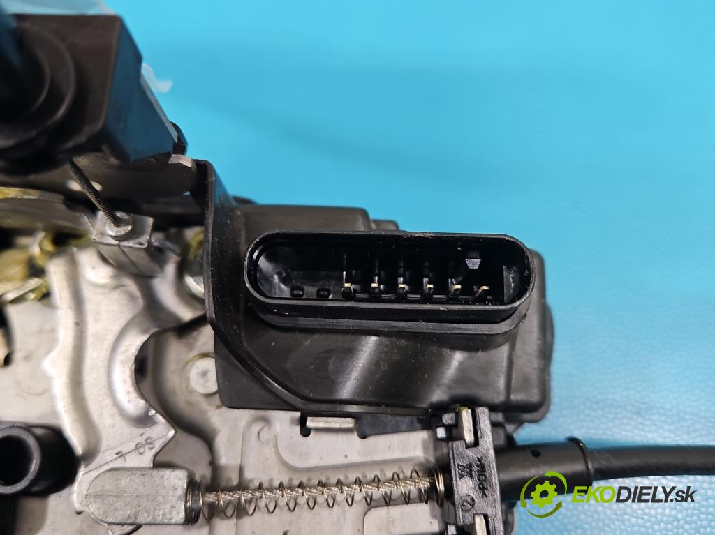 Volvo S90 II 2016- 2.0 T 320KM automatic 235 kW 1969 cm3 4- zámok predné ľavý 31349890