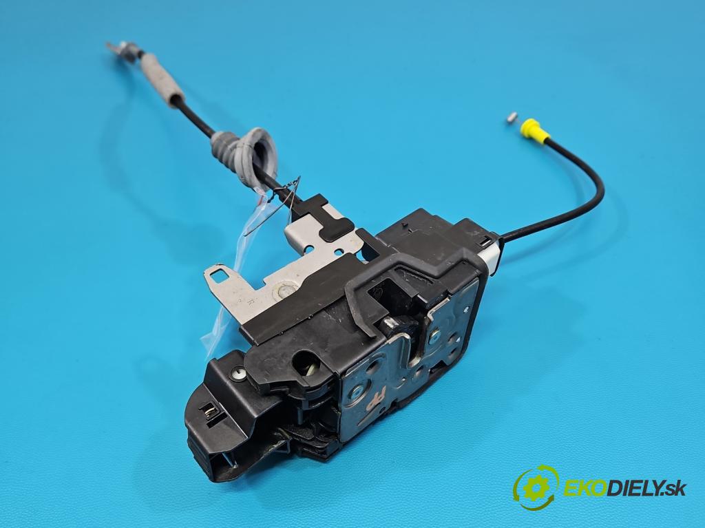 Volvo S90 II 2016- 2.0 T 320KM automatic 235 kW 1969 cm3 4- zámok predné pravý 31349891