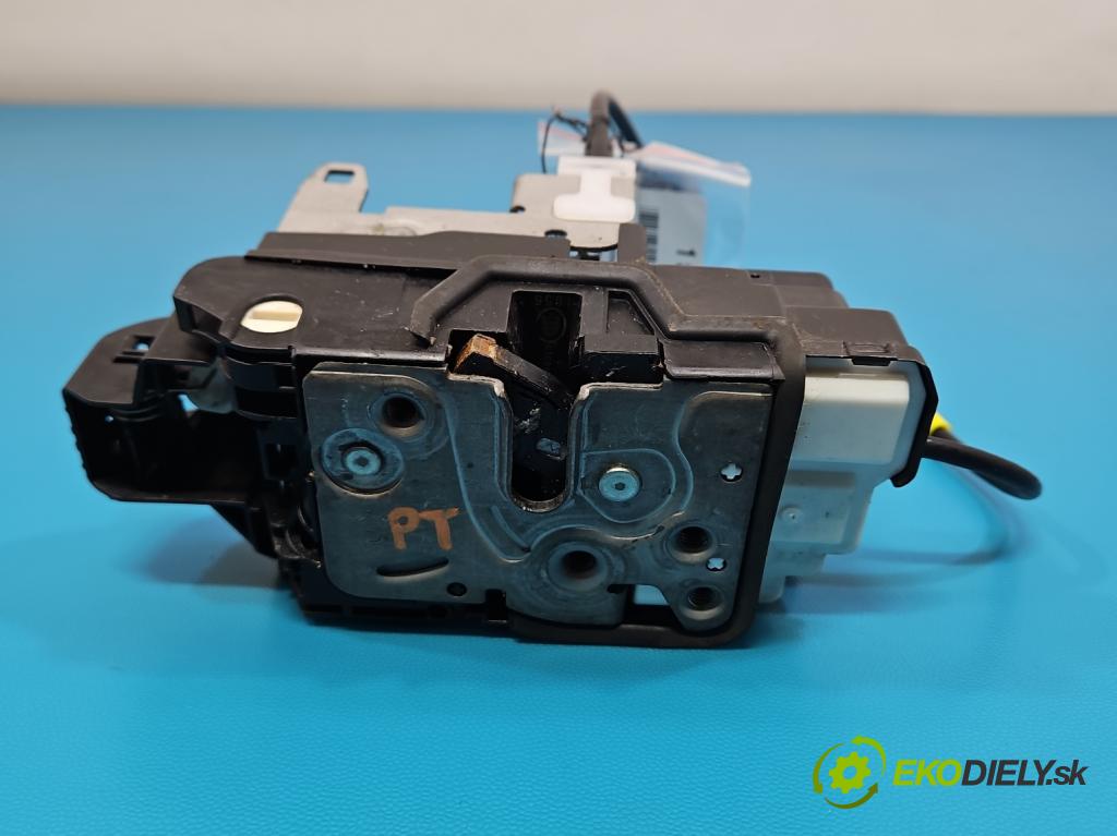 Volvo S90 II 2016- 2.0 T 320KM automatic 235 kW 1969 cm3 4- zámek zadní pravý 31349901