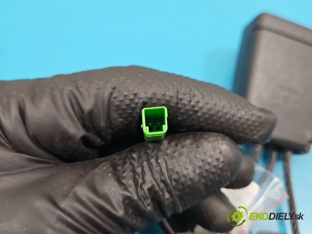 Volvo S90 2016- 2.0 T 320KM automatic 235 kW 1969 cm3 4- pas bezpečnosť: predné pravý P31418903