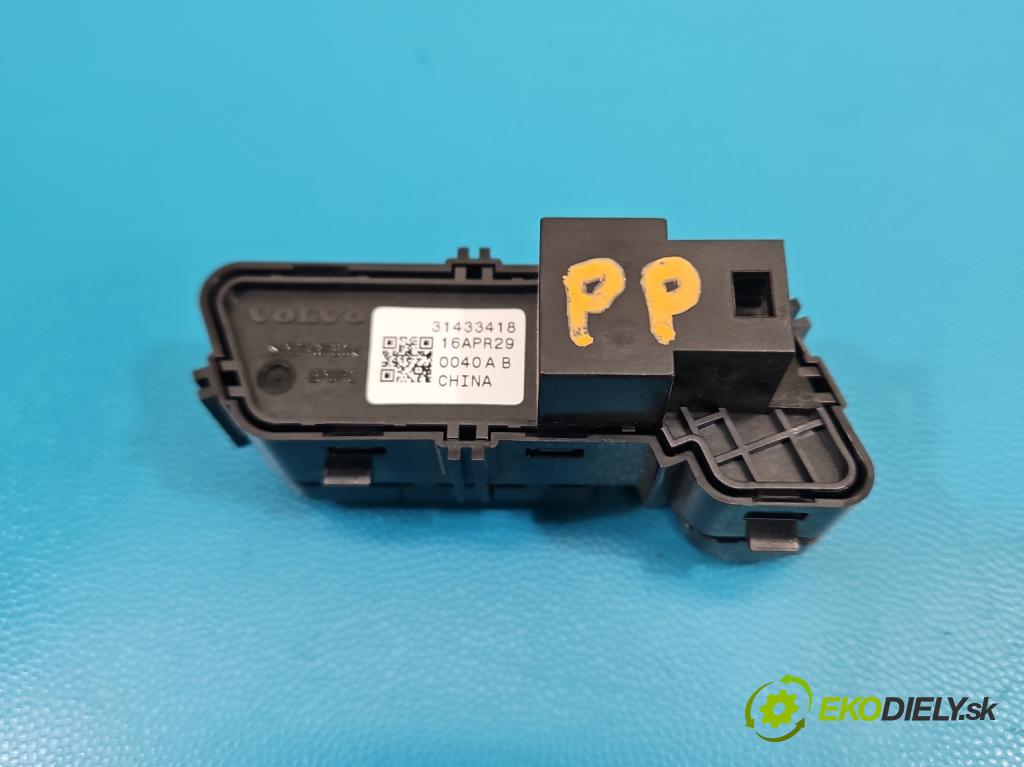 Volvo S90 II 2016- 2.0 T 320KM automatic 235 kW 1969 cm3 4- prepínač ostatné 31433418