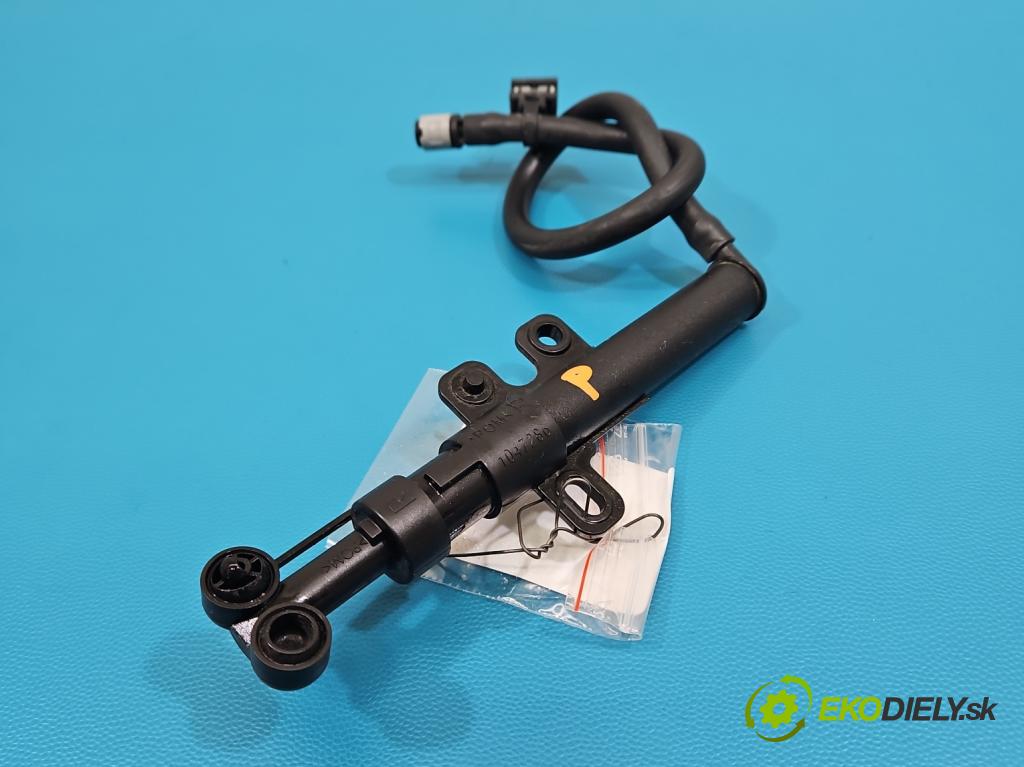 Volvo S90 II 2016- 2.0 T 320KM automatic 235 kW 1969 cm3 4- ostřikovač reflektor: pravý 31378726