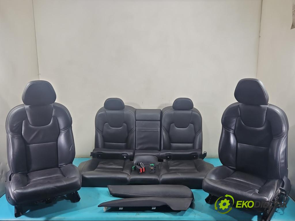 Volvo S90 II 2016- 2.0 T 320KM automatic 235 kW 1969 cm3 4- sedačke: komplet