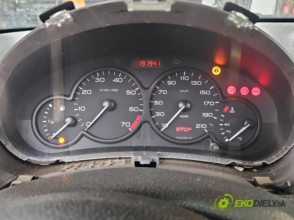 Peugeot 206 1.1 8V 60 hp manual 44 kW 1124 cm3 5- Přístrojová deska 9634961180 (Přístrojová deska)