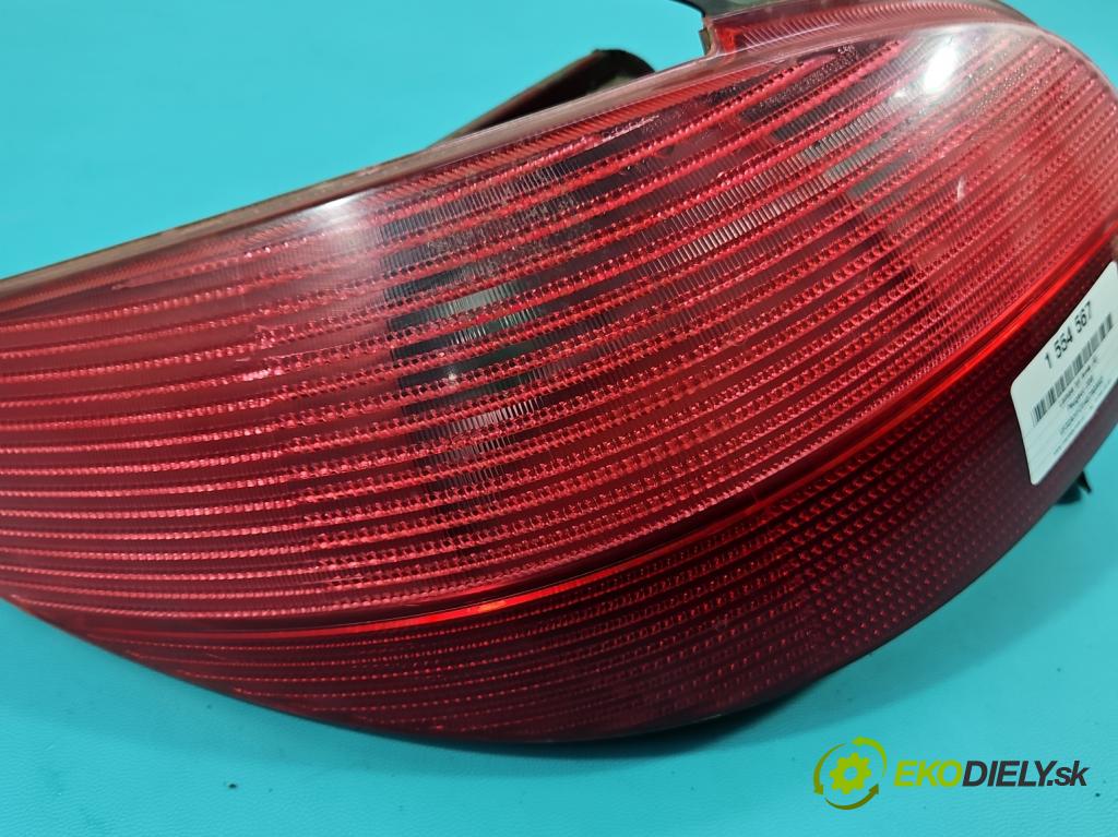 Peugeot 206 1.1 8V 60 HP manual 44 kW 1124 cm3 5- svetlo / reflektor zadné ľavé  (Kľučka dverí ostatné)