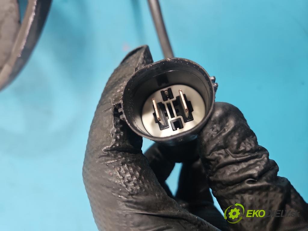 Volvo C30 1.6 hdi 109 HP manual 80 kW 1560 cm3 3- Ventilátor chladiča 1137328558