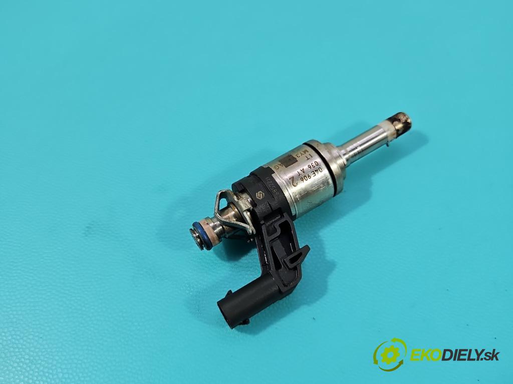 Skoda Fabia III 2014- 2021 1.0 TSI 95 HP manual 70 kW 999 cm3 5- vstrek 04E906036AT (Vstrekovač paliva)