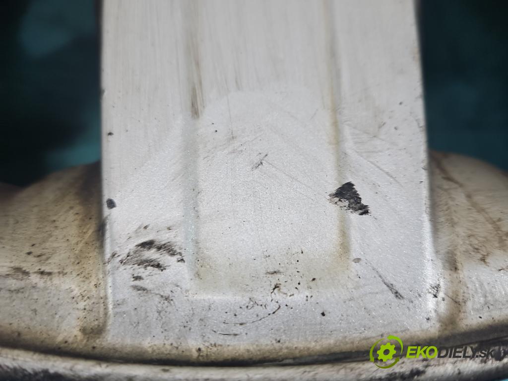 Volvo C30 1.6 hdi 109 HP manual 80 kW 1560 cm3 3- Disk hliník 16" komplet 30671413