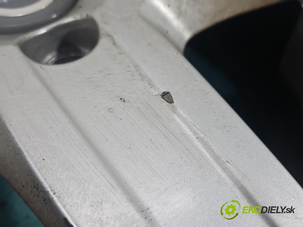 Volvo C30 1.6 hdi 109 HP manual 80 kW 1560 cm3 3- Disk hliník 16" komplet 30671413