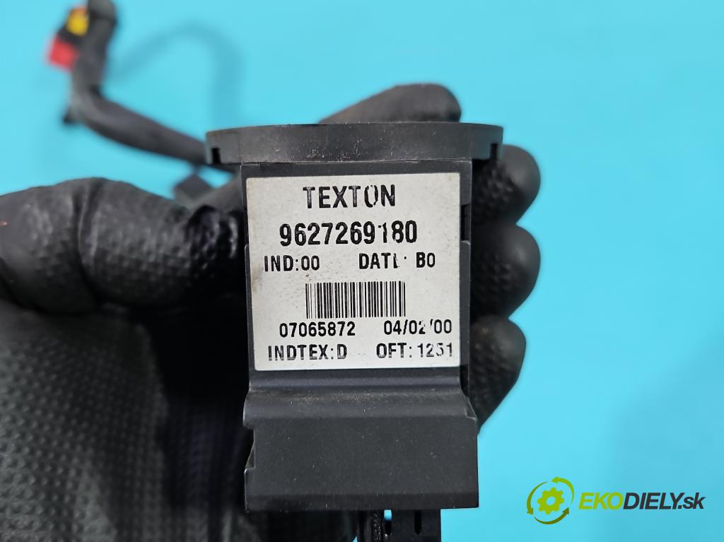 Peugeot 206 1.1 8V 60 hp manual 44 kW 1124 cm3 5- řídící jednotka motoru IAW 1AP.80