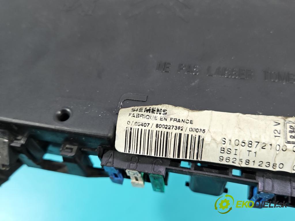 Peugeot 206 1.1 8V 60 hp manual 44 kW 1124 cm3 5- řídící jednotka motoru IAW 1AP.80