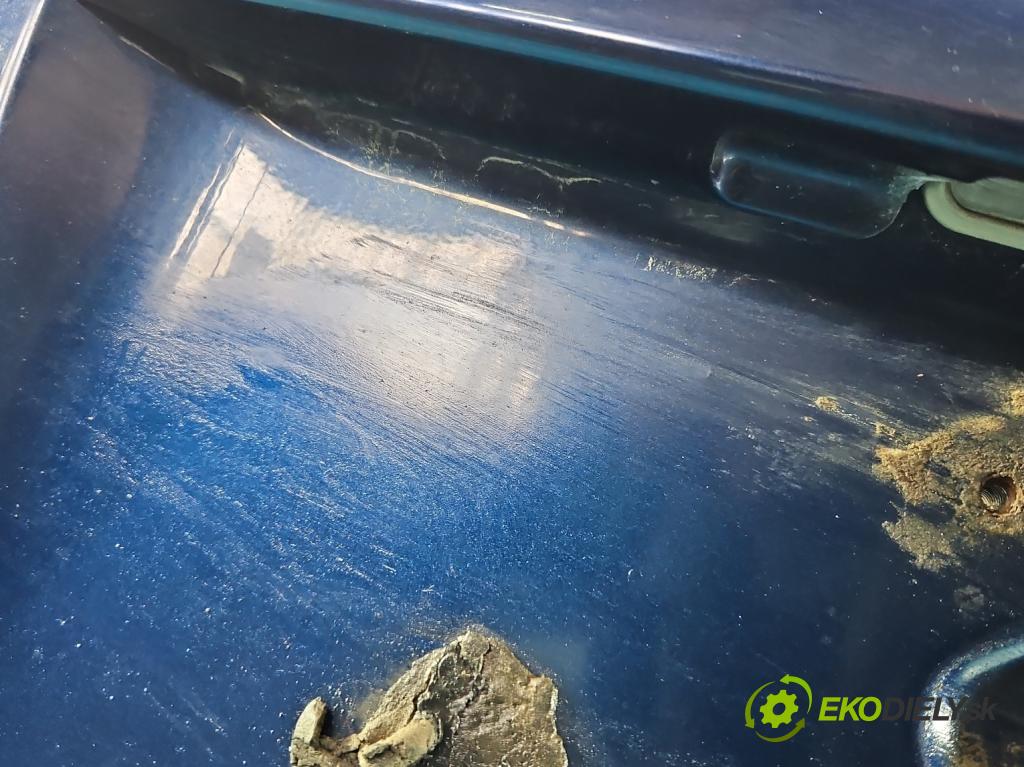 Toyota Avensis II T25 2003-2008 1.8 vvti 129 hp manual 95 kW 1794 cm3 4- zadní kufrové dveře  (Zadní kapota (kufr))