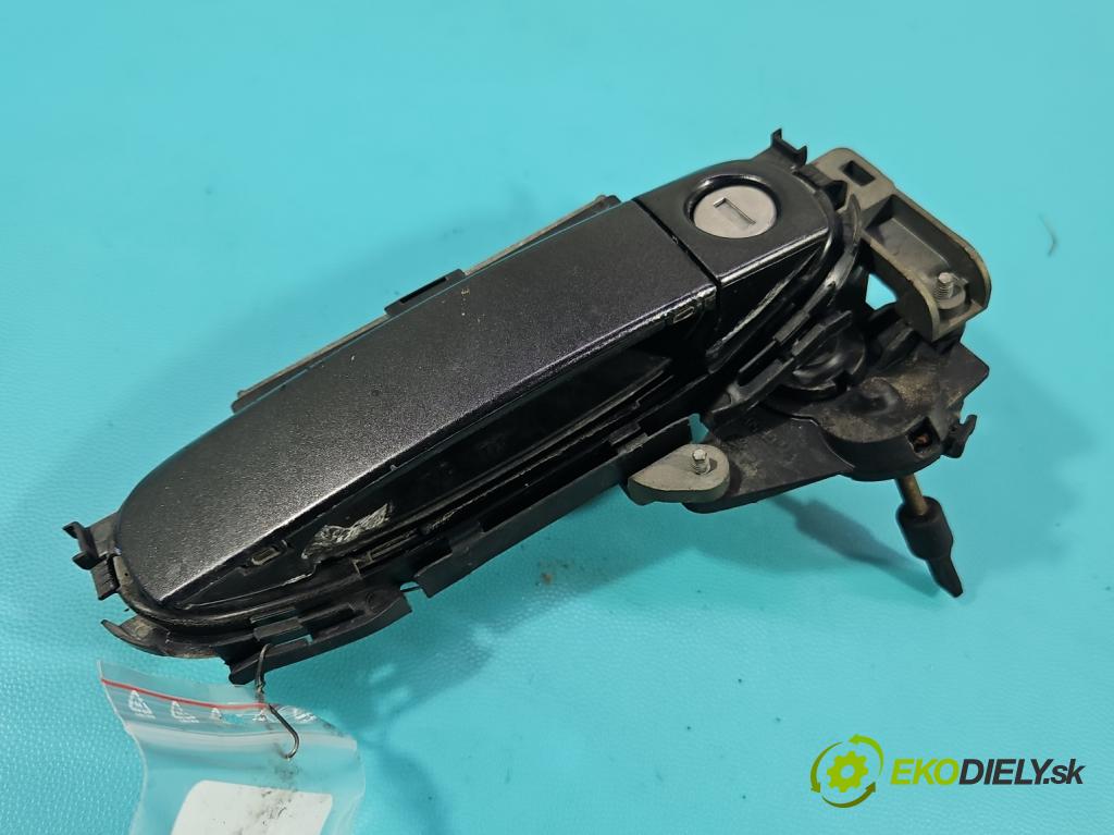 Audi A3 8P 2003-2012 2.0 tdi 140 HP manual 103 kW 1968 cm3 5- rukoväť predné ľavé mimo:  (Kľučka dverí vonkajšia predná ľavá)