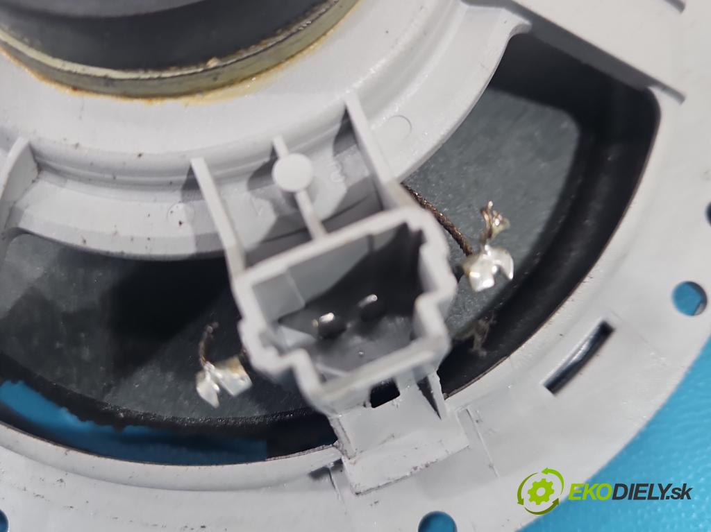 Peugeot 407 2.0 HDI 136 HP manual 100 kW 1997 cm3 5- reproduktory komplet 9634827480