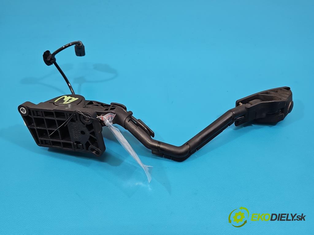 Peugeot 407 2.0 HDI 136 HP manual 100 kW 1997 cm3 5- pedal plyn potenciometr: 9650341780