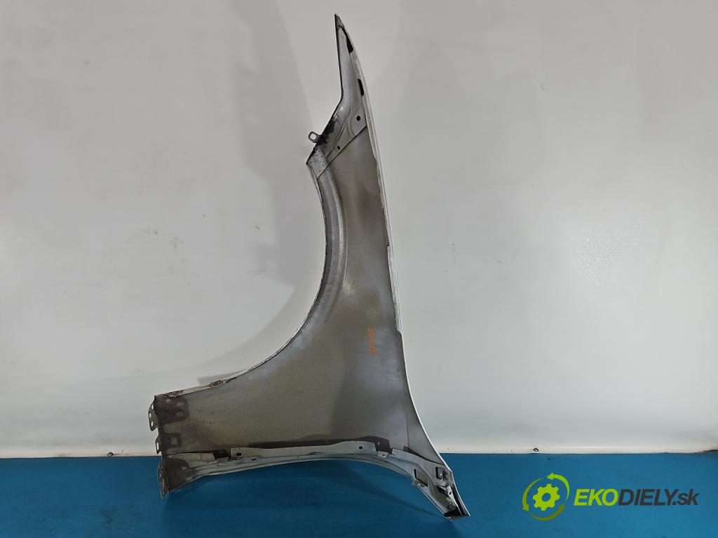 Volvo S90 II 2016- 2.0 T 320KM automatic 235 kW 1969 cm3 4- blatnik přední pravý  (Klika dveří ostatní)