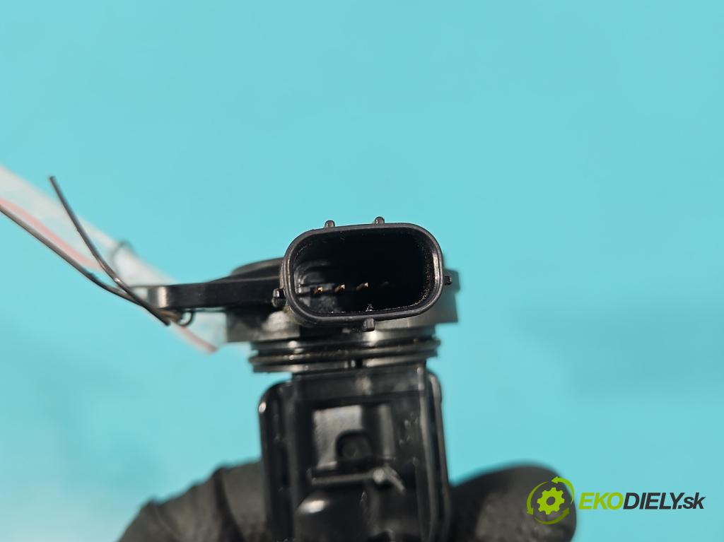 Volvo S90 II 2016- 2.0 T 320KM automatic 235 kW 1969 cm3 4- průtokoměr: 31430000 (Váha vzduchu)