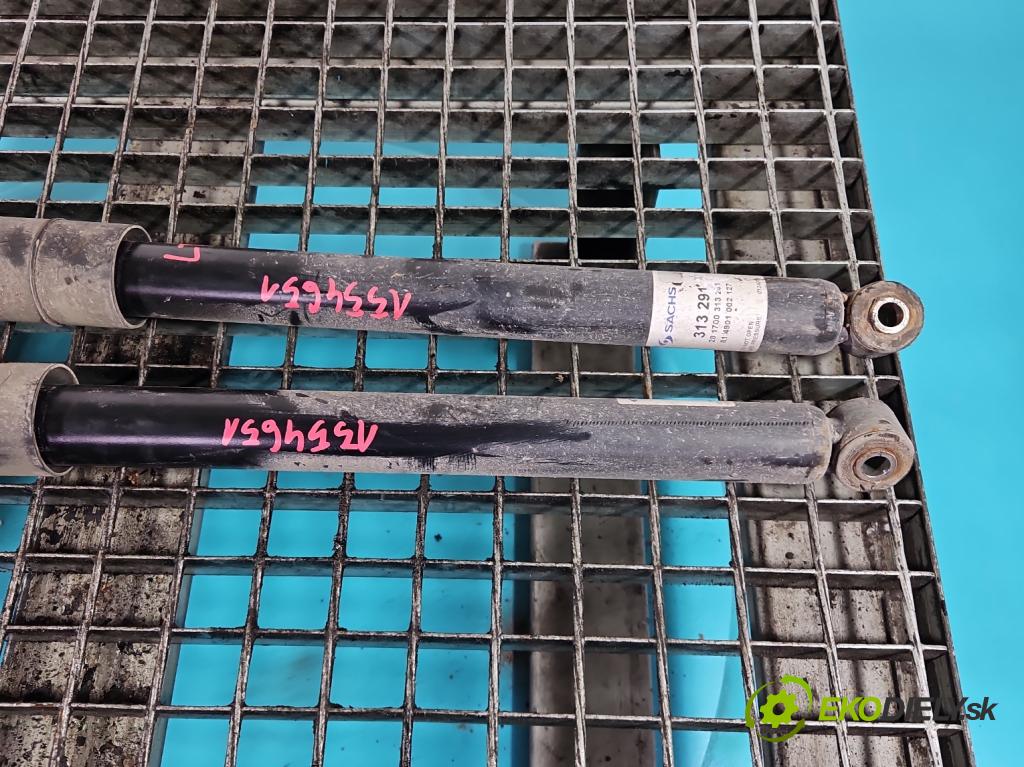 Volvo C30 1.6 hdi 109 HP manual 80 kW 1560 cm3 3- tlmič zadné komplet