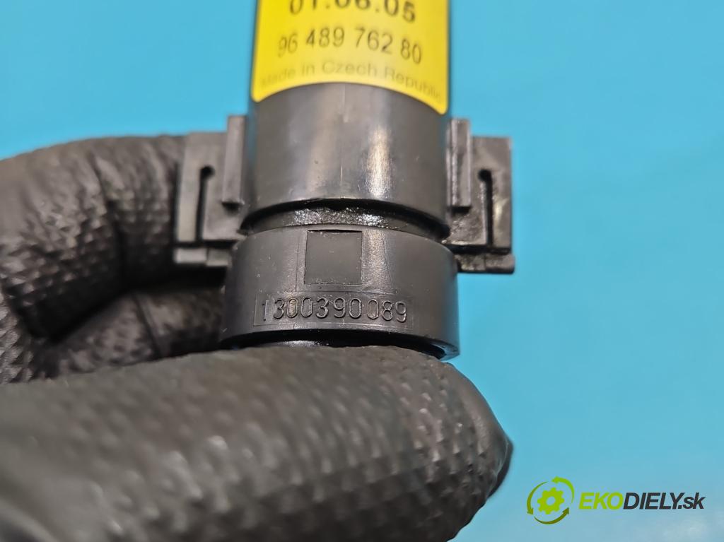 Peugeot 407 2.0 HDI 136hp manual 100 kW 1997 cm3 5- ostřikovač reflektor: levý 9648976280 (Motorek ostřikovačů)