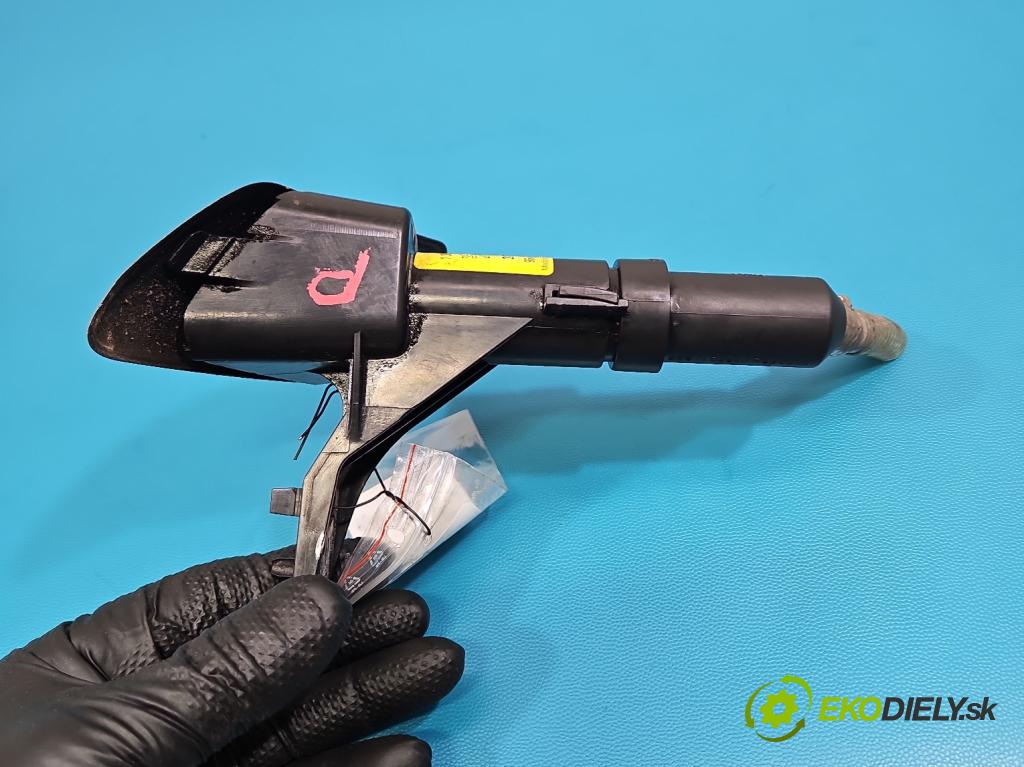 Peugeot 407 2.0 HDI 136hp manual 100 kW 1997 cm3 5- ostřikovač reflektor: pravý 9648976180