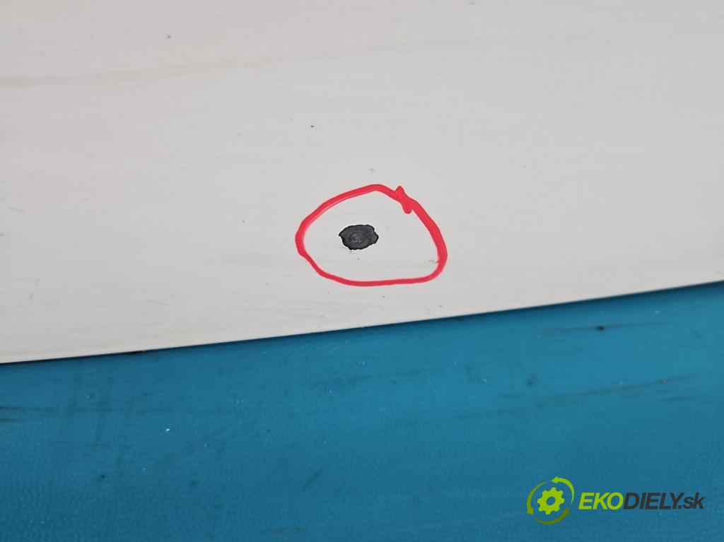 Citroen C2 1.4 hdi 68 hp manual 50 kW 1398 cm3 3- zadní kufrové dveře  (Zadní kapota (kufr))