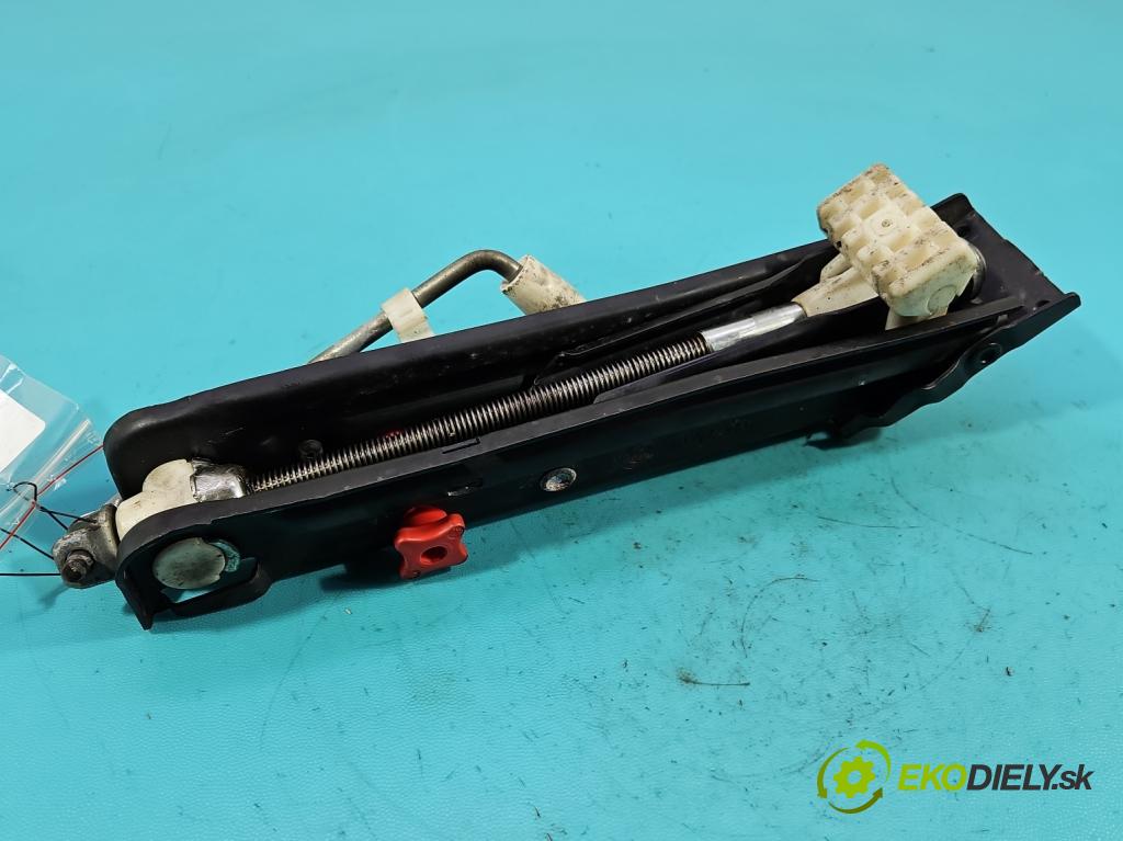 Bmw 3 E46 1998-2007 2.0 16V 143 hp manual 105 kW 1995 cm3 4- mechanismus stahování automobilový 