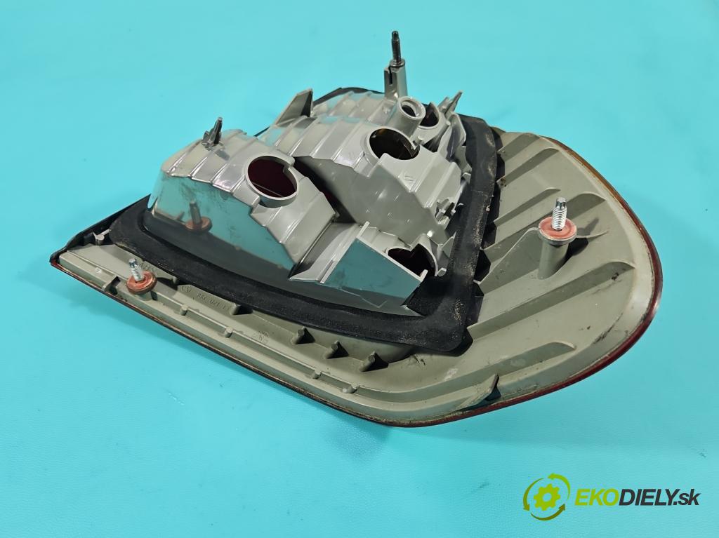 Bmw 3 E46 1998-2007 2.0 16V 143 HP manual 105 kW 1995 cm3 4- svetlo / reflektor zadné ľavé 6907933 (Kľučka dverí ostatné)