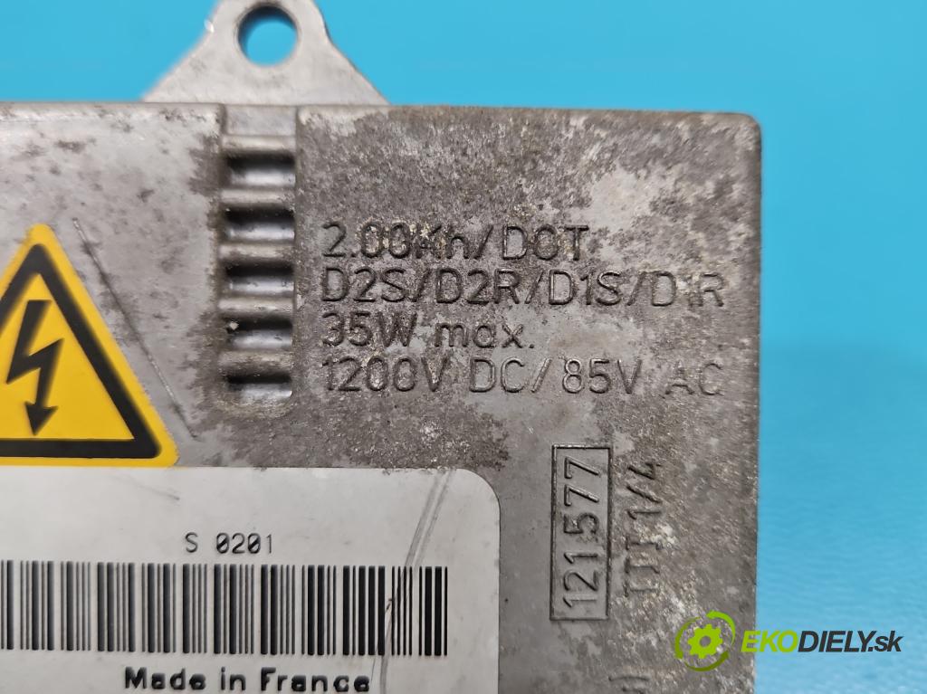 Peugeot 407 2.0 HDI 136hp manual 100 kW 1997 cm3 5- měnič xenon 1307329095 (Řídící jednotka xenonu)