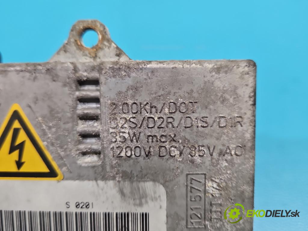 Peugeot 407 2.0 HDI 136hp manual 100 kW 1997 cm3 5- měnič xenon 1307329095 (Řídící jednotka xenonu)