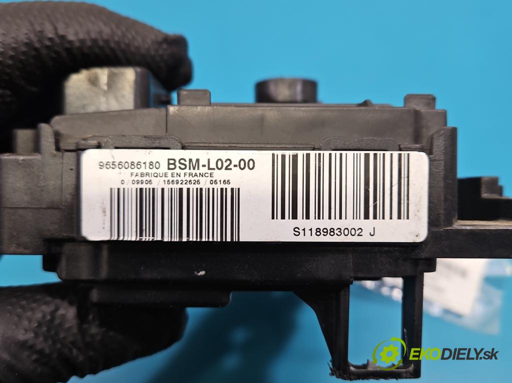 Peugeot 407 2.0 HDI 136 HP manual 100 kW 1997 cm3 5- riadiaca jednotka ostatné 9656086180