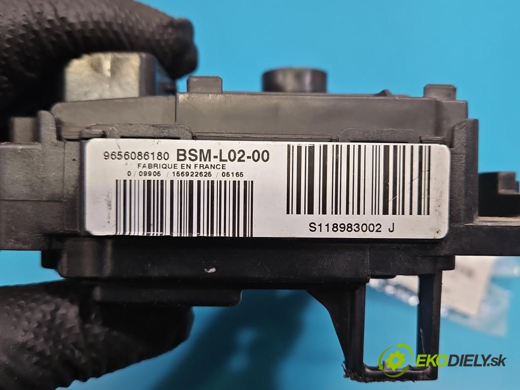 Peugeot 407 2.0 HDI 136 HP manual 100 kW 1997 cm3 5- riadiaca jednotka ostatné 9656086180