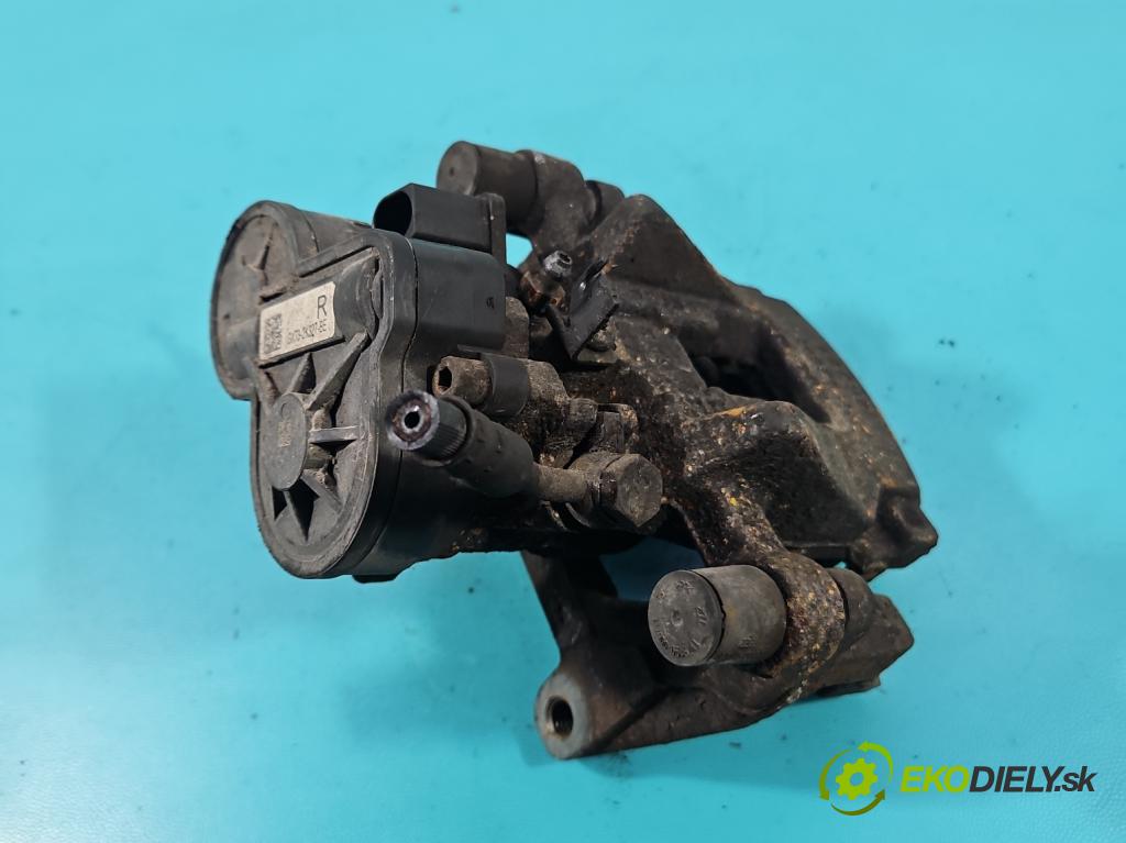 Jaguar XF II X260 2015- 3.0 V6 340KM: automatic 250 kW 2995 cm3 4- brzdič zadné pravý GX73-2K327-BE (Kľučka dverí ostatné)