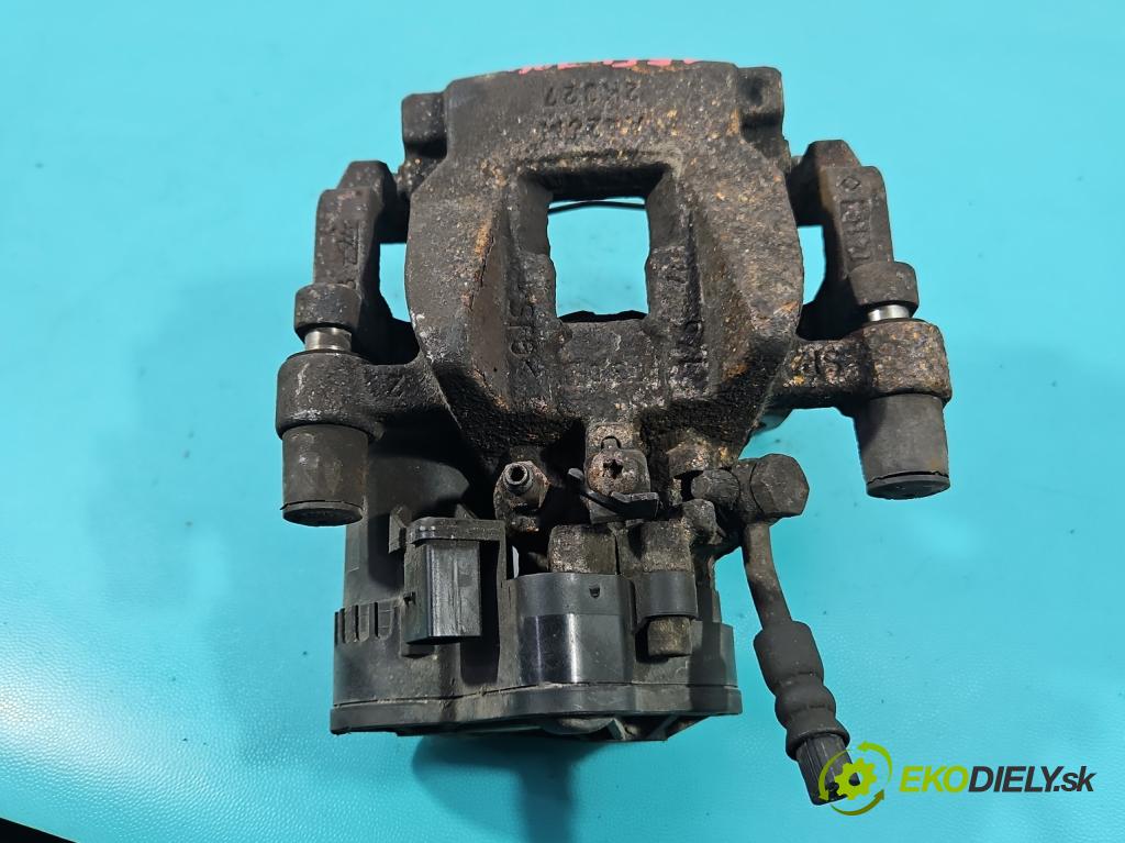 Jaguar XF II X260 2015- 3.0 V6 340KM: automatic 250 kW 2995 cm3 4- brzdič zadné pravý GX73-2K327-BE (Kľučka dverí ostatné)