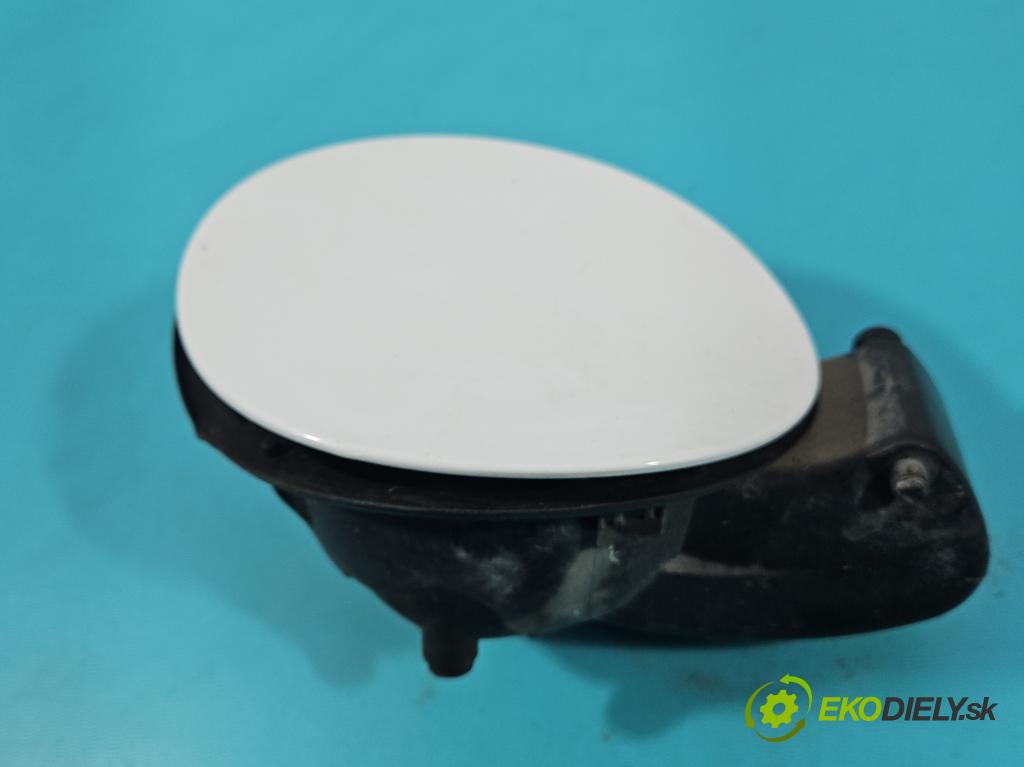 Land rover Range Rover Evoque I 2011-2018 2.0 td 150 HP automatic 110 kW 1999 cm3 5- Klapka nádrže palivo  (Kľučka dverí ostatné)