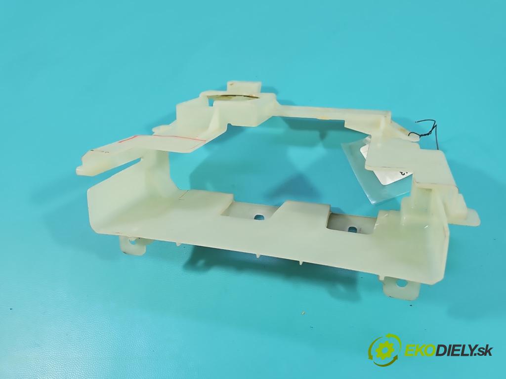 Land rover Range Rover Evoque I 2011-2018 2.0 td 150 HP automatic 110 kW 1999 cm3 5- Upevnenie: HK72-12C525-AA