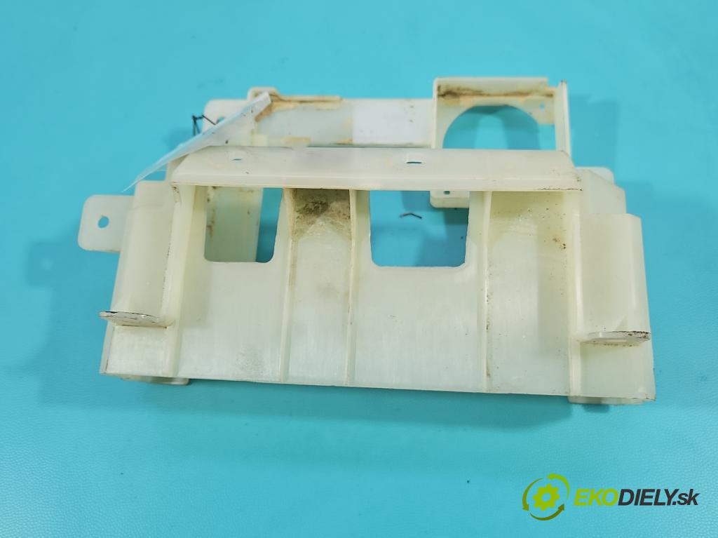 Land rover Range Rover Evoque I 2011-2018 2.0 td 150 HP automatic 110 kW 1999 cm3 5- Upevnenie: HK72-12C525-AA