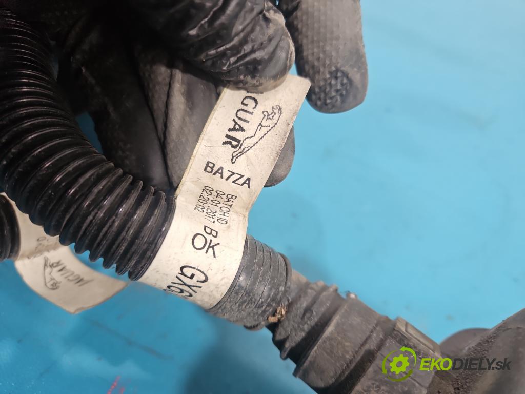 Jaguar XF II X260 2015- 3.0 V6 340KM: automatic 250 kW 2995 cm3 4- Filtr: uhlík: 9G9N-9D653-AA