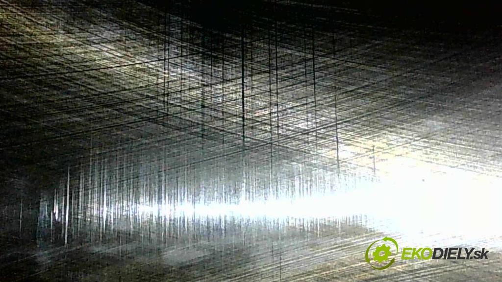 Toyota Auris II 2012-2018 1.8 hybrid 99 HP automatic 73 kW 1798 cm3 5- motor benzín: 2ZR