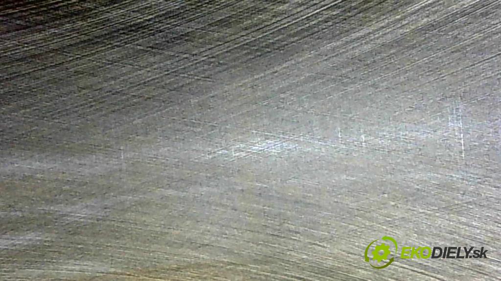 Toyota Auris II 2012-2018 1.8 hybrid 99 HP automatic 73 kW 1798 cm3 5- motor benzín: 2ZR