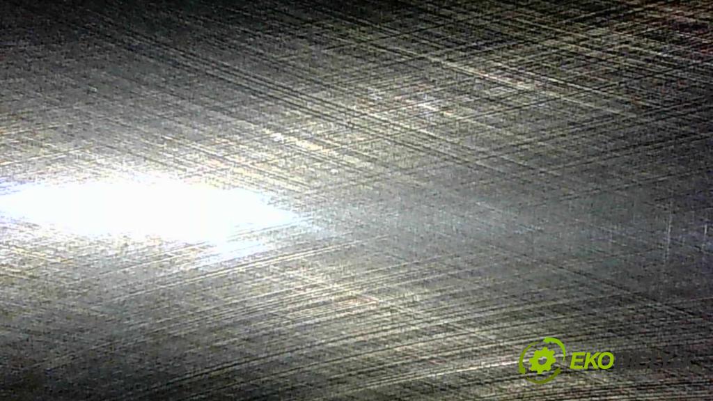 Toyota Auris II 2012-2018 1.8 hybrid 99 HP automatic 73 kW 1798 cm3 5- motor benzín: 2ZR