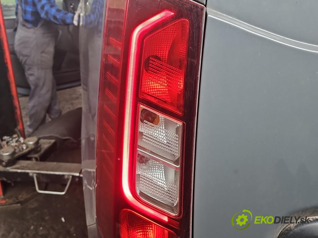 Renault Express 1.5 dci 95 HP manual 70 kW 1461 cm3 5- svetlo / reflektor zadné ľavé 265552205R (Kľučka dverí ostatné)