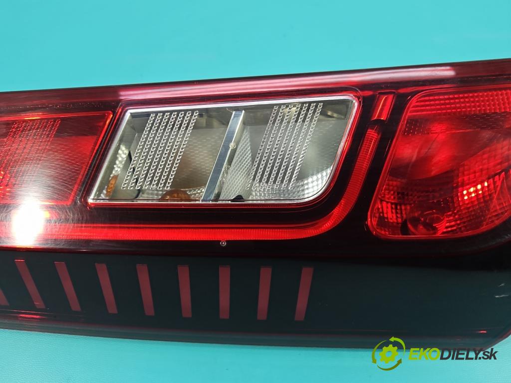 Renault Express 1.5 dci 95 HP manual 70 kW 1461 cm3 5- svetlo / reflektor zadné ľavé 265552205R (Kľučka dverí ostatné)