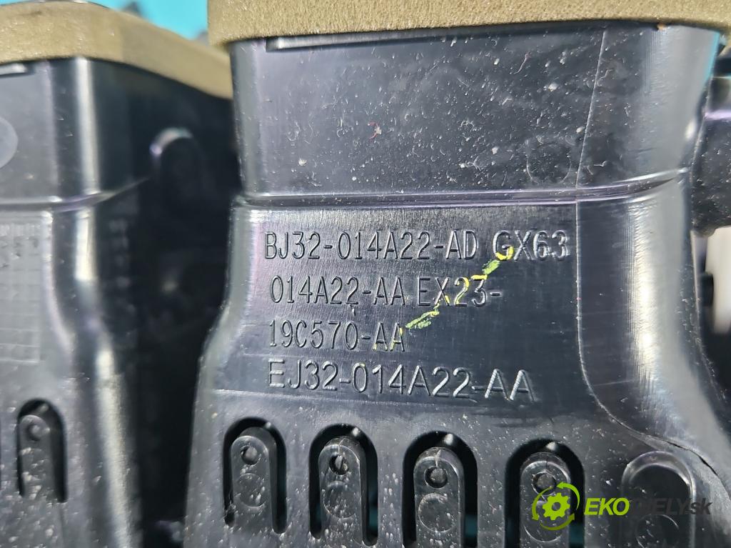 Jaguar XF II X260 2015- 3.0 V6 340KM: automatic 250 kW 2995 cm3 4- Mřížka: kúrenia ostatné BJ32-014A22-AD