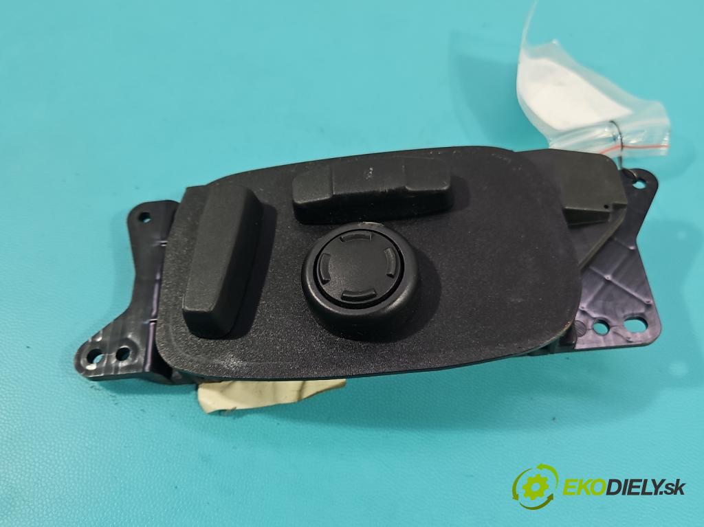 Jaguar XF II X260 2015- 3.0 V6 340KM: automatic 250 kW 2995 cm3 4- prepínač ostatné PGX73-14B566-GB