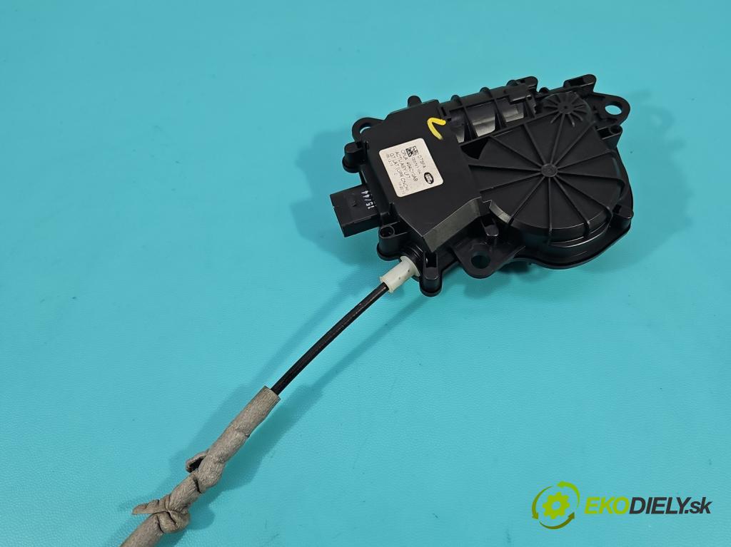 Jaguar XF II X260 2015- 3.0 V6 340KM: automatic 250 kW 2995 cm3 4- zámok kufrové dvere zadné C03747-104