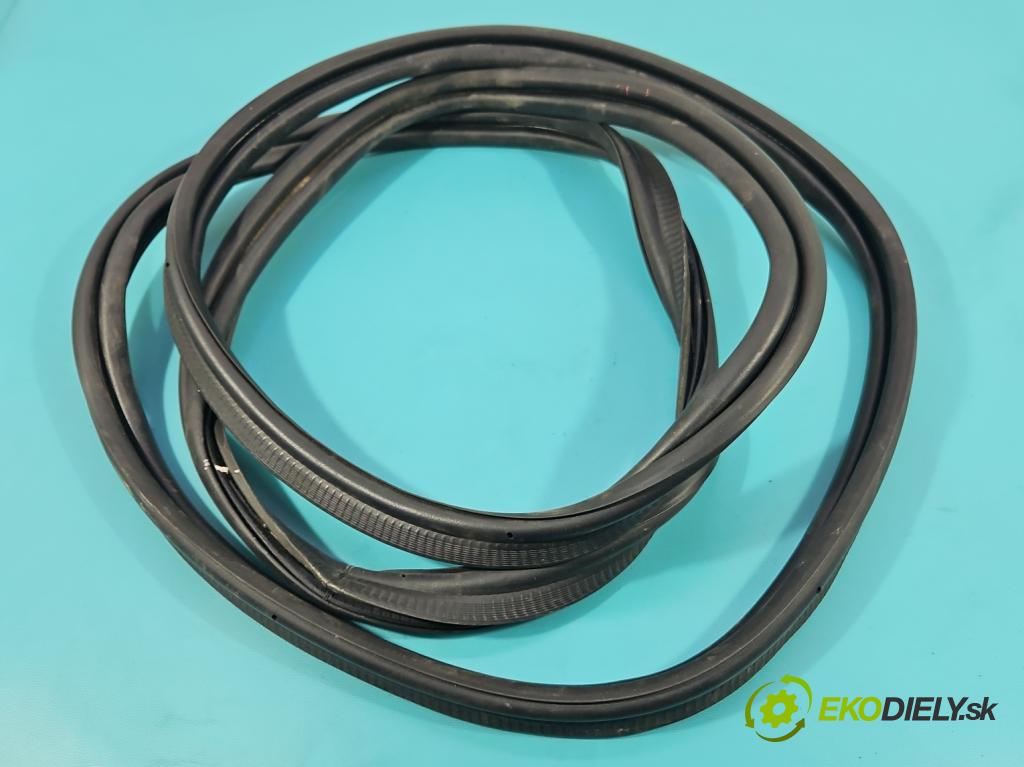 Land rover Range Rover Evoque I 2011-2018 2.0 td 150 hp automatic 110 kW 1999 cm3 5- Těsnění: kufrových dveří 