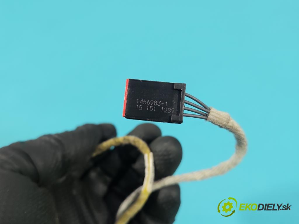 Jaguar XF II X260 2015- 3.0 V6 340KM: automatic 250 kW 2995 cm3 4- Kamera cúvania 8506585